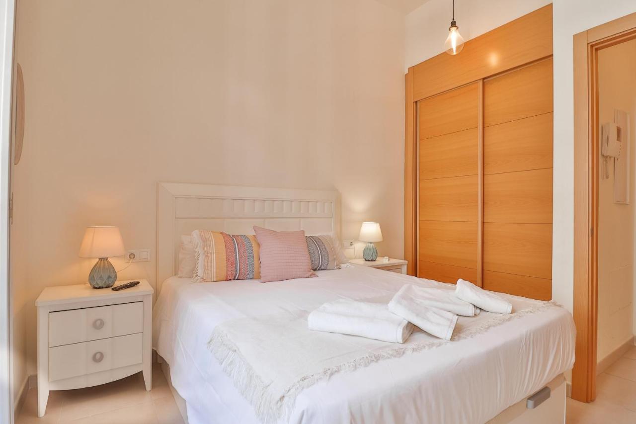 Flat 2 Bedrooms In The City Center Malaga Luaran gambar